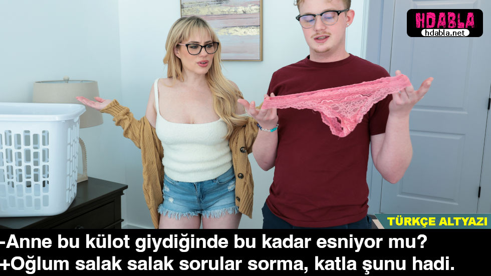 Sırf Annemin külotlarını ellemek için çamaşır katlamasına yardım ettim